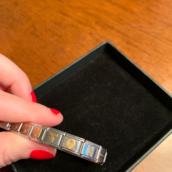 NOMINATION BRACELET-SELLING LETTERS/WHOLE THING - Picture 2 of 3